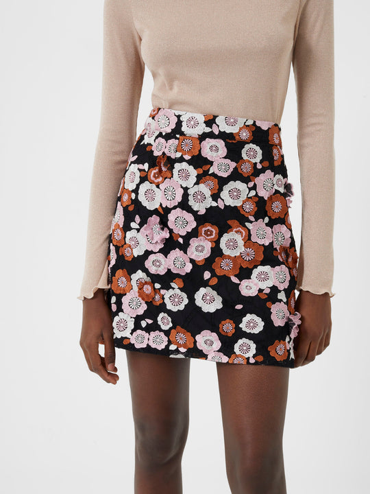 Astrida Aliyha Lace Mini Skirt